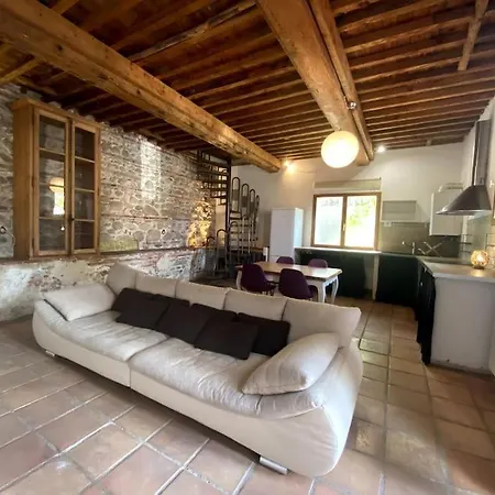 بيت للعطل Charmante Maison En Pierre Dans Mas بيربينيو