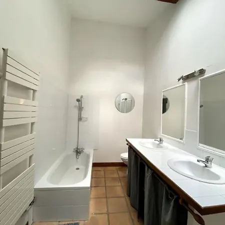 Charmante Maison En Pierre Dans Mas بيت للعطل